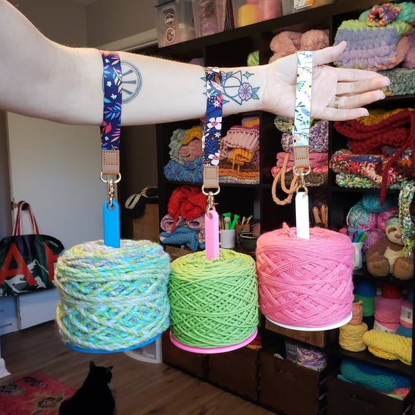 FiberDock™ Tangle Free Knitting