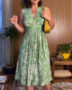 Evelyn™ Gracefully Accentuates Curves