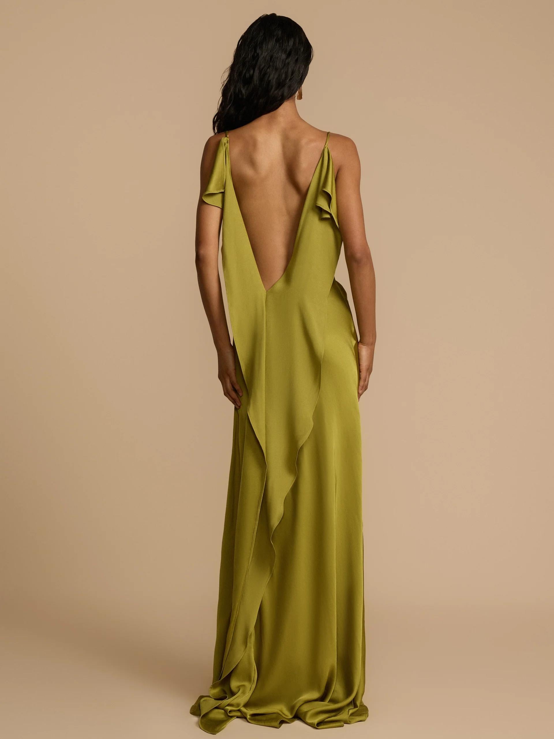 Adriana™ Unforgettable Night Look