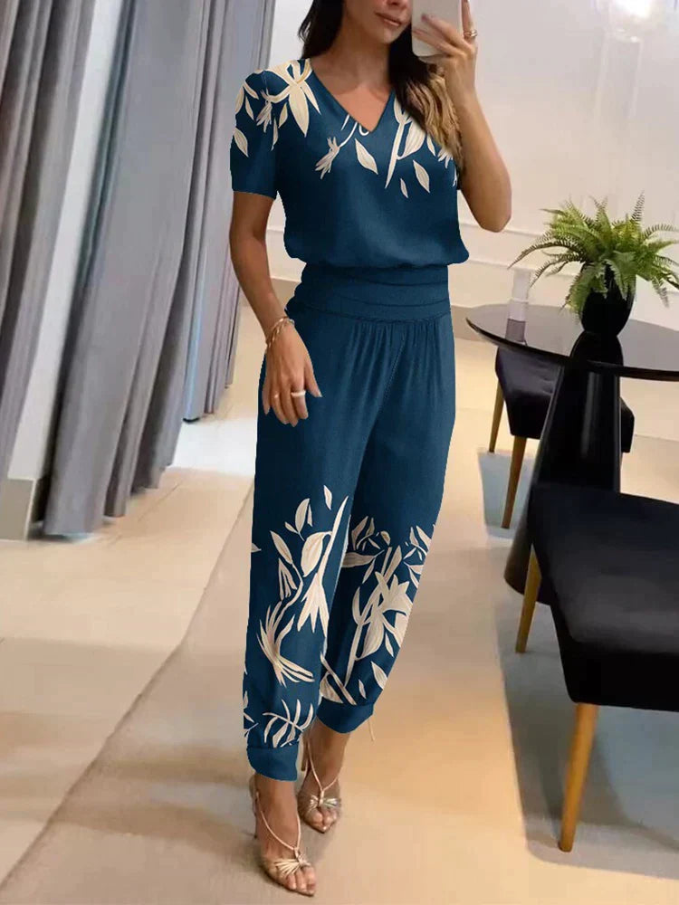 Two-Piece Set with V-Neck Top and Shorts for Women | Formal