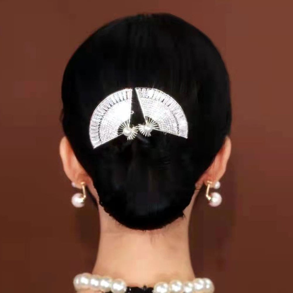 CurlEase™ Flawless Hair Twist