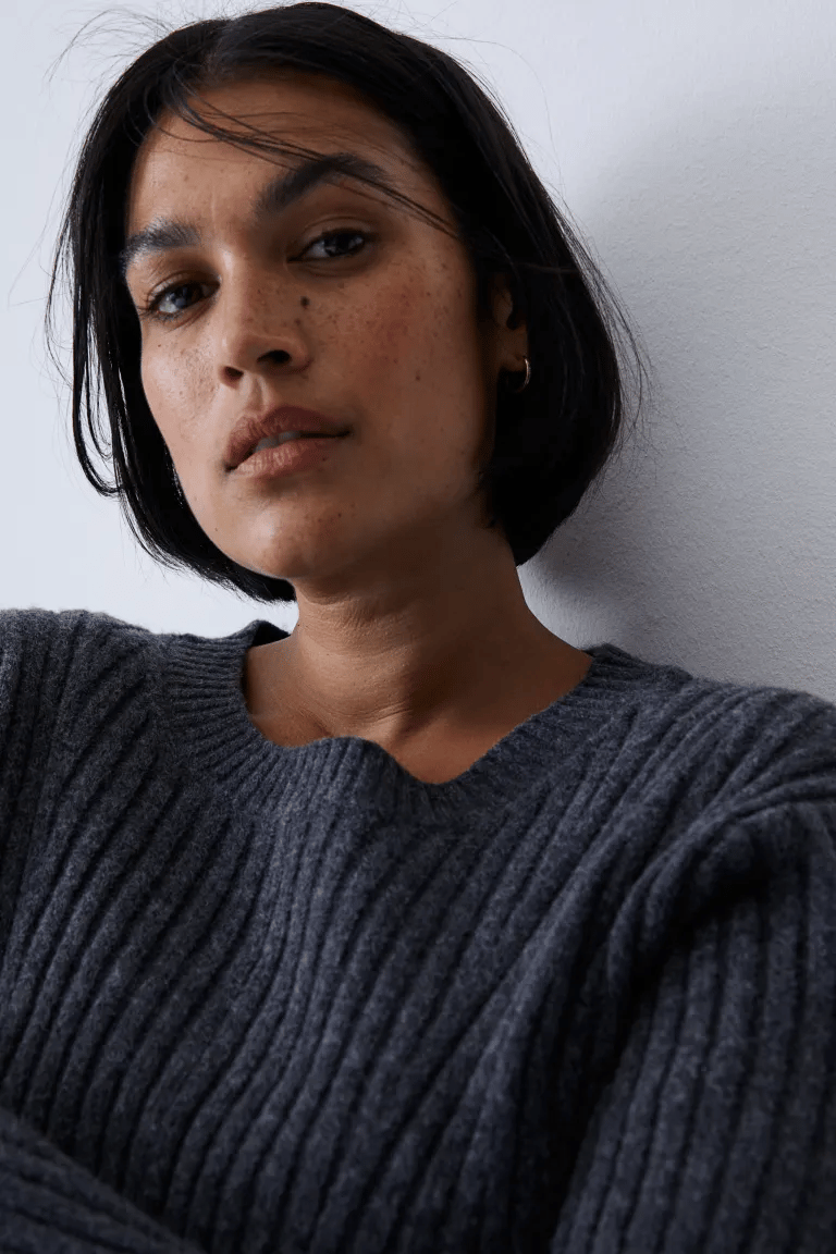 Jamilah™ Streamlined Everyday Elegance