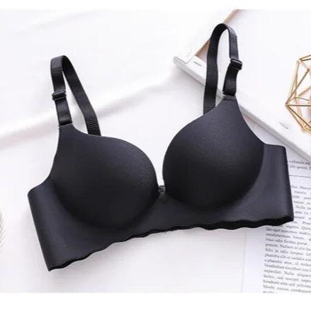 BustBoost™ Smooth Sculpting Comfort