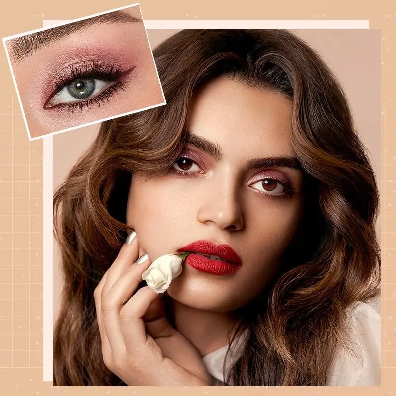 DazzleDust™ Shimmer That Lasts