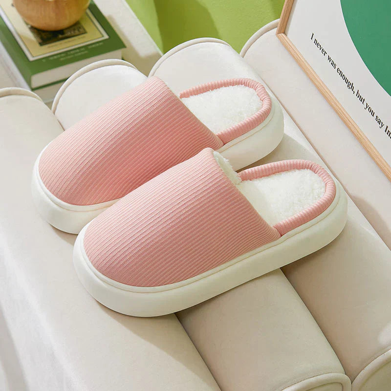 Winter slippers with orthopedic support