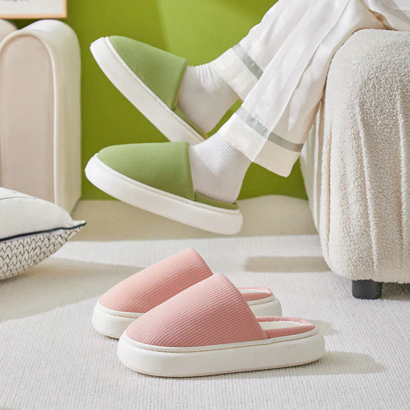 Winter slippers with orthopedic support