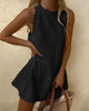 Vania™ Gracefully Minimal Style