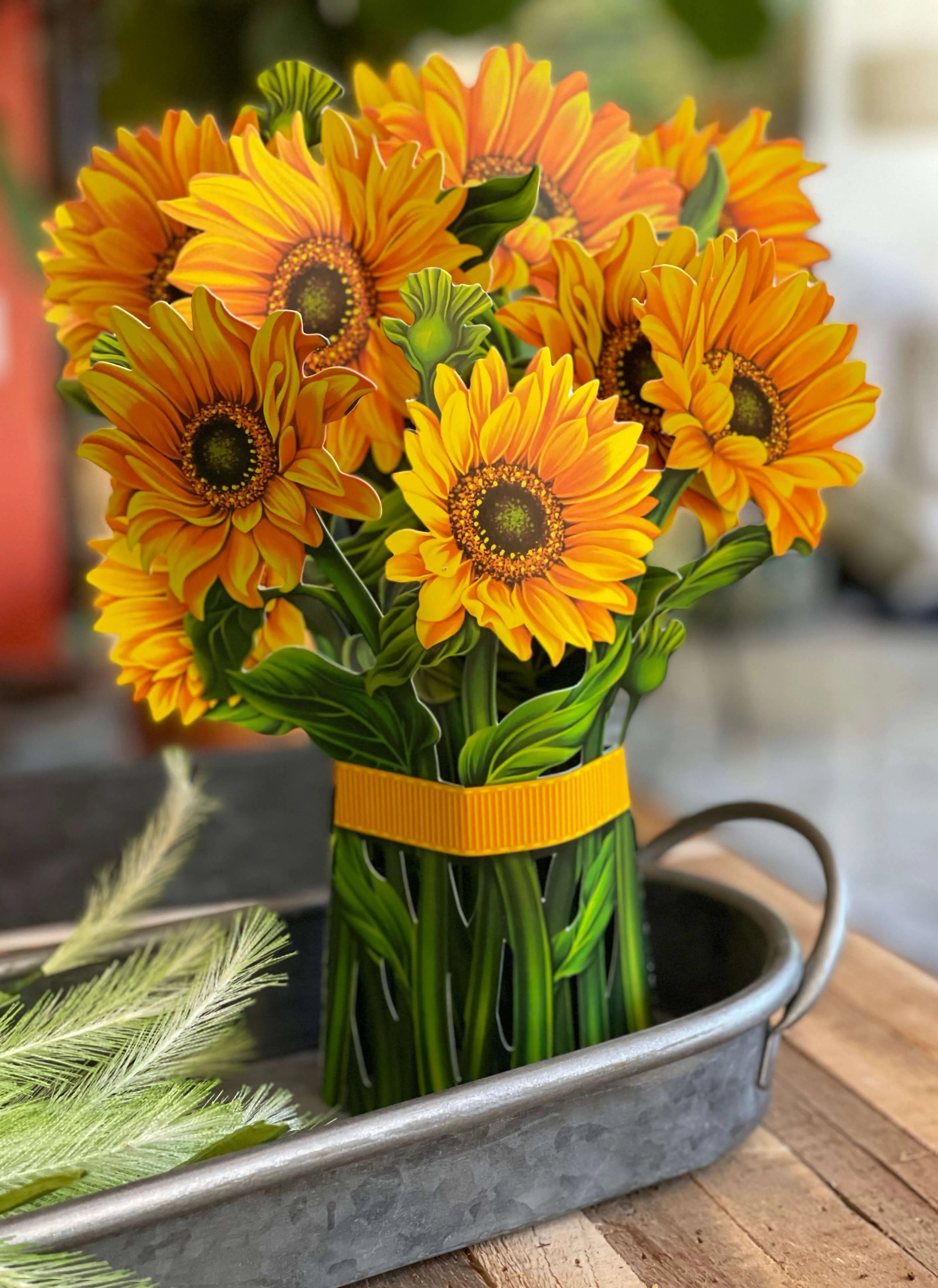BloomCard™ A Bouquet as Grand as Your Love
